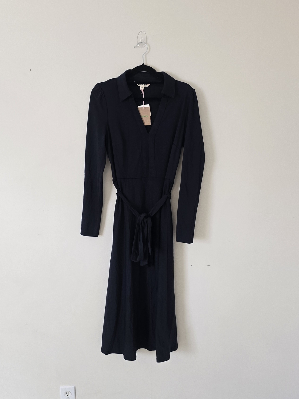 Boden Navy Solid Collared Long Sleeve Belted Tie Knit Midi Dress Chic Size 4 NEW - Picture 2 of 8